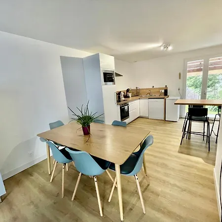 Apartment La Maison Aux Volets Bleus Pornic