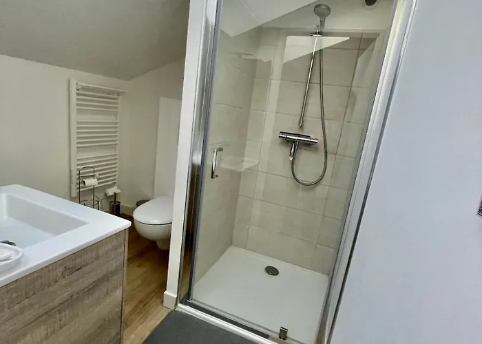 La Maison Aux Volets Bleus 포르닉