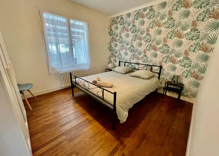 La Maison Aux Volets Bleus 아파트 *